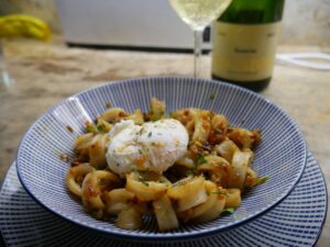 Read more about the article Almond Calamari and Cava!